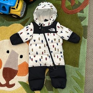 North face baby snowsuit bunting